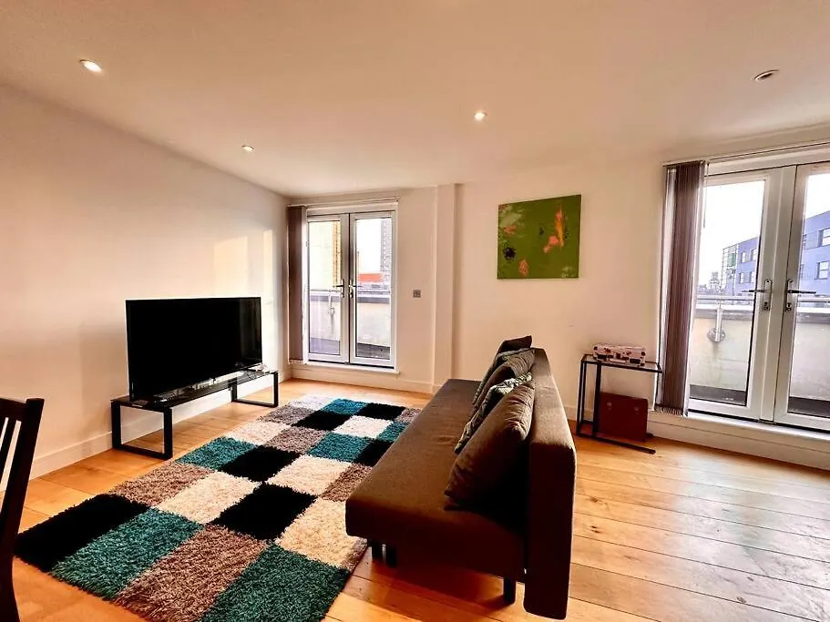 Royal London Gateway Apartment United Kingdom
